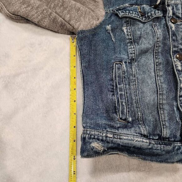 Free People Distressed Denim Jean Jacket Knit Sleeves w Hood Women's Small - Picture 5 of 9